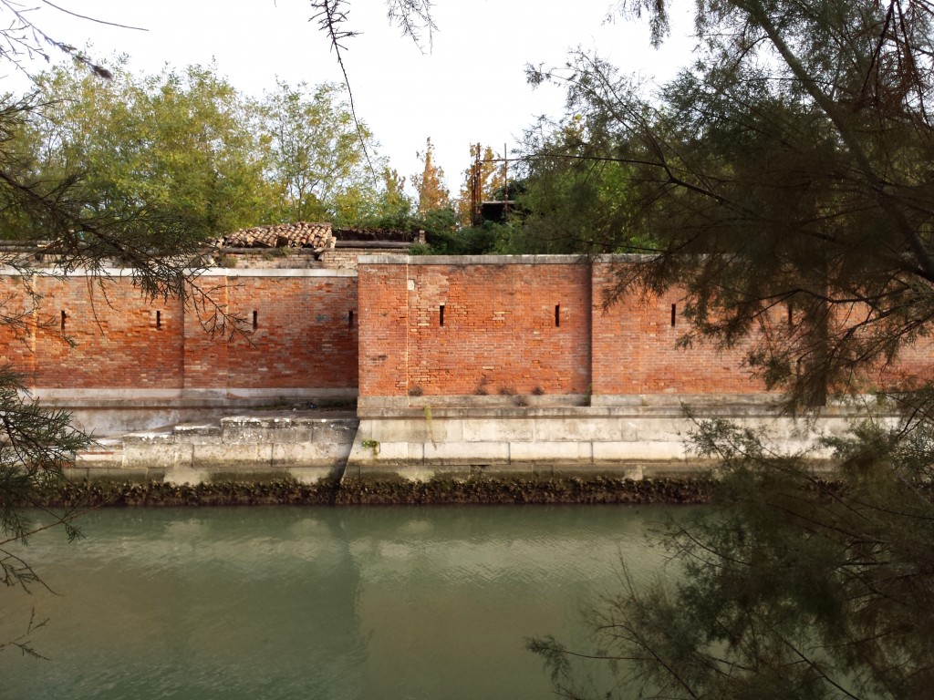 Luca Vivan, travel blogger, Venezia, Poveglia, ospedale