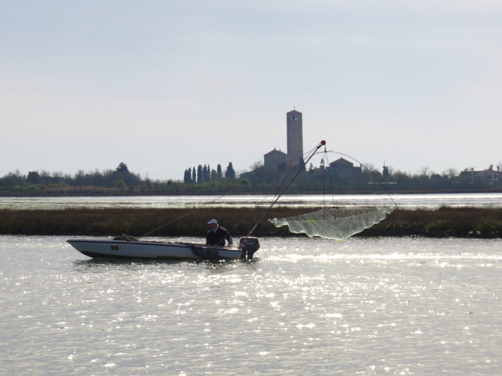 Venezia, oltre Venezia, Torcello, Slow Venice, pescatore