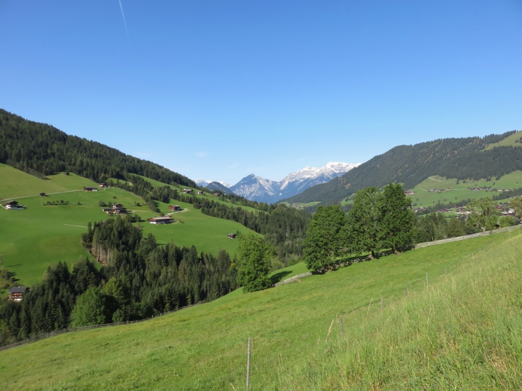 https://www.lucavivan.com/wp-content/uploads/2017/10/Alpbachtal-Tirolo-Austria-ebike-Alpbachtal-Alpbach-Alps.jpg