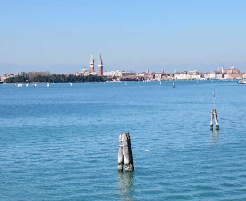 San Lazzaro degli Armeni, vista su Venezia