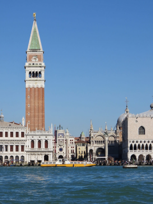 Verso San Lazzaro degli Armeni, piazza San Marco, Venezia