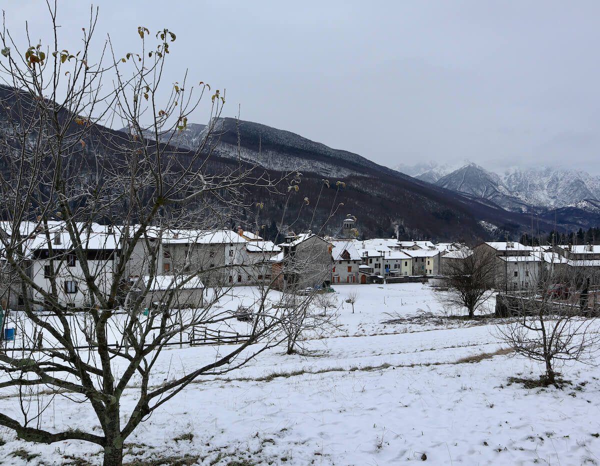 vista invernale Andreis, parco dolomiti friulane, montagna friulana